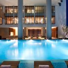 quầy bar Plunge